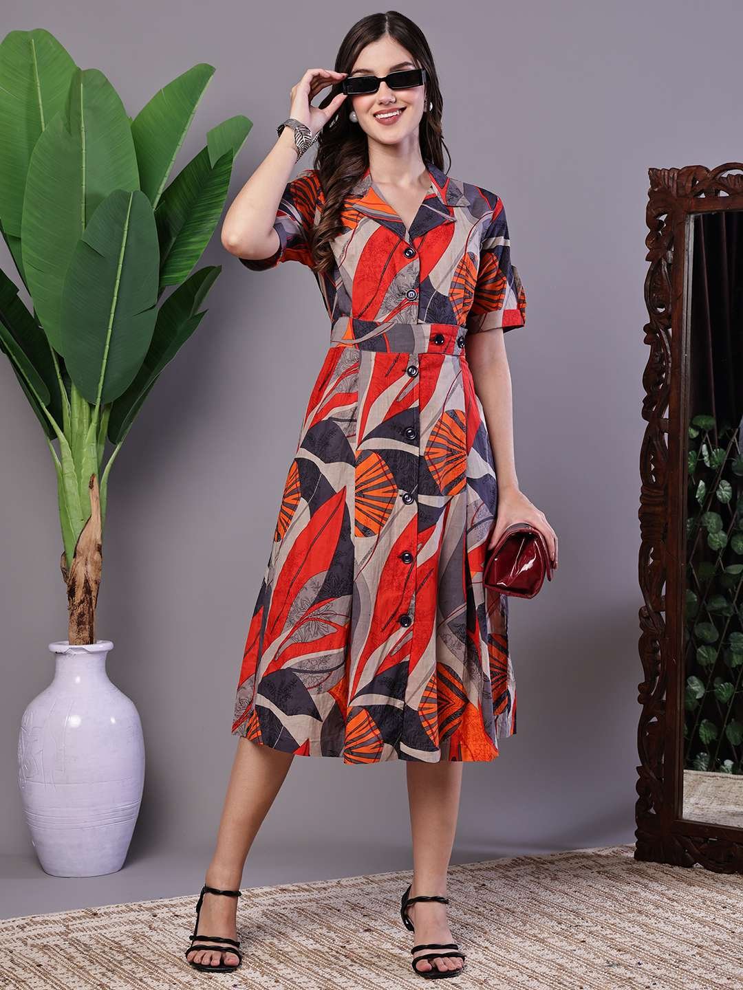 Women's Leaf Print Button-Down Cotton Midi Dress - Image 3